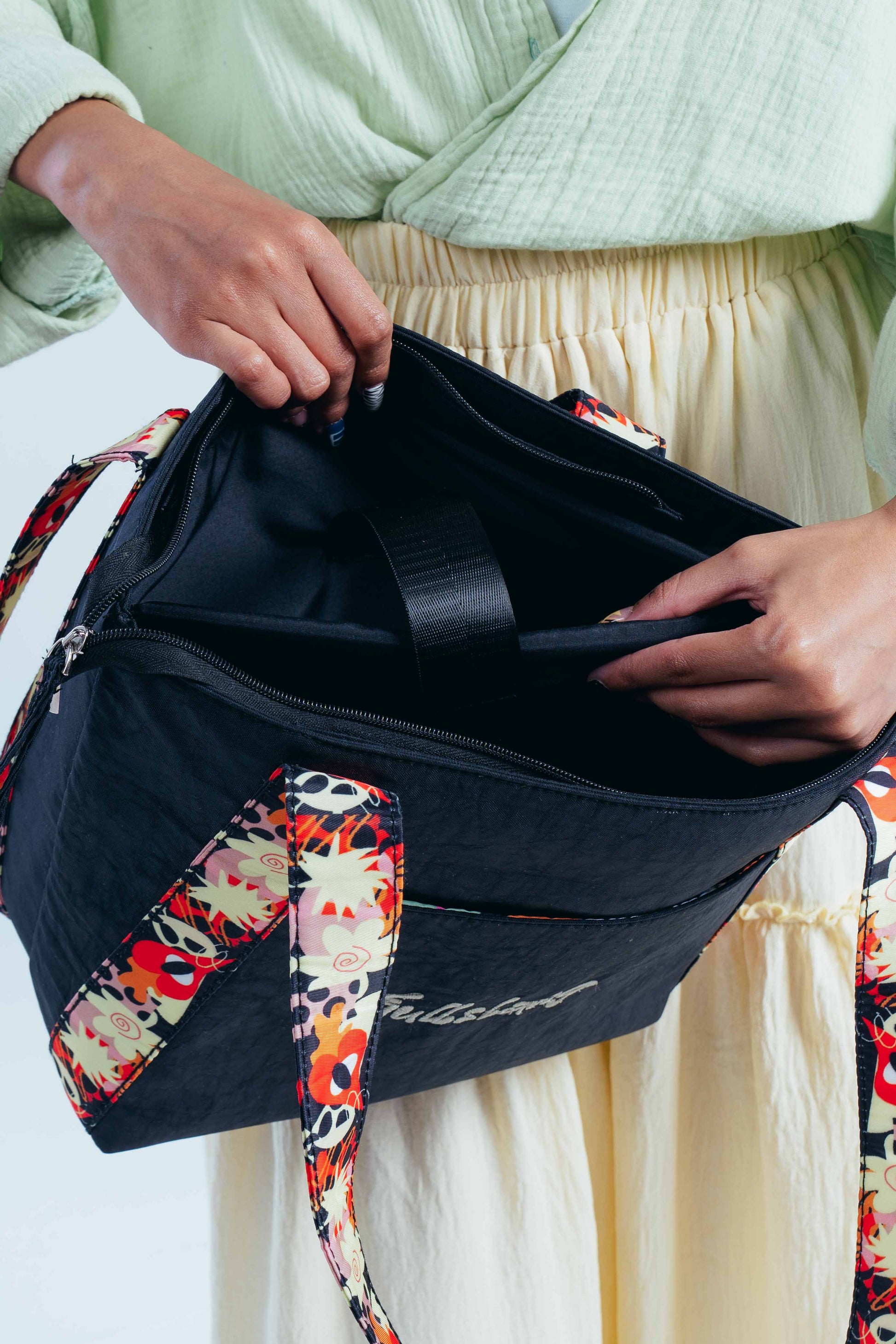 Slush Everyday Tote Bag