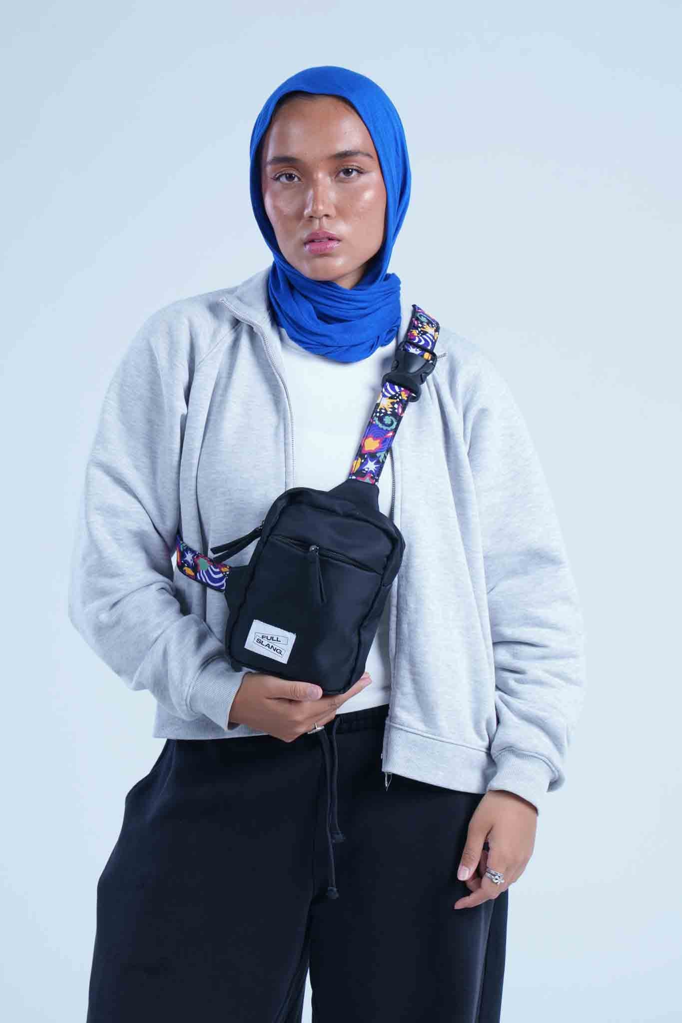 Dark Clash Crossbag