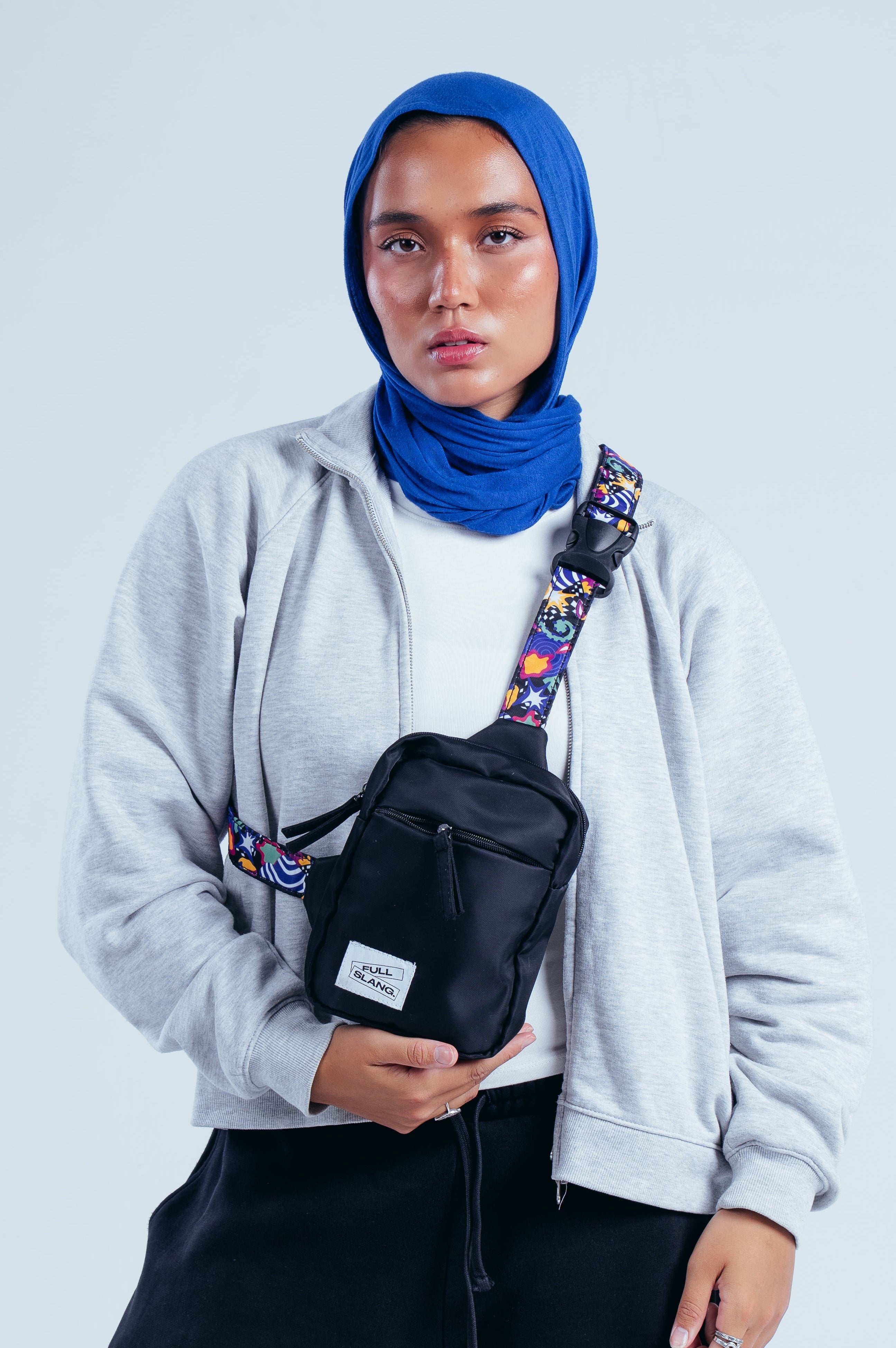 Dark Clash Crossbag