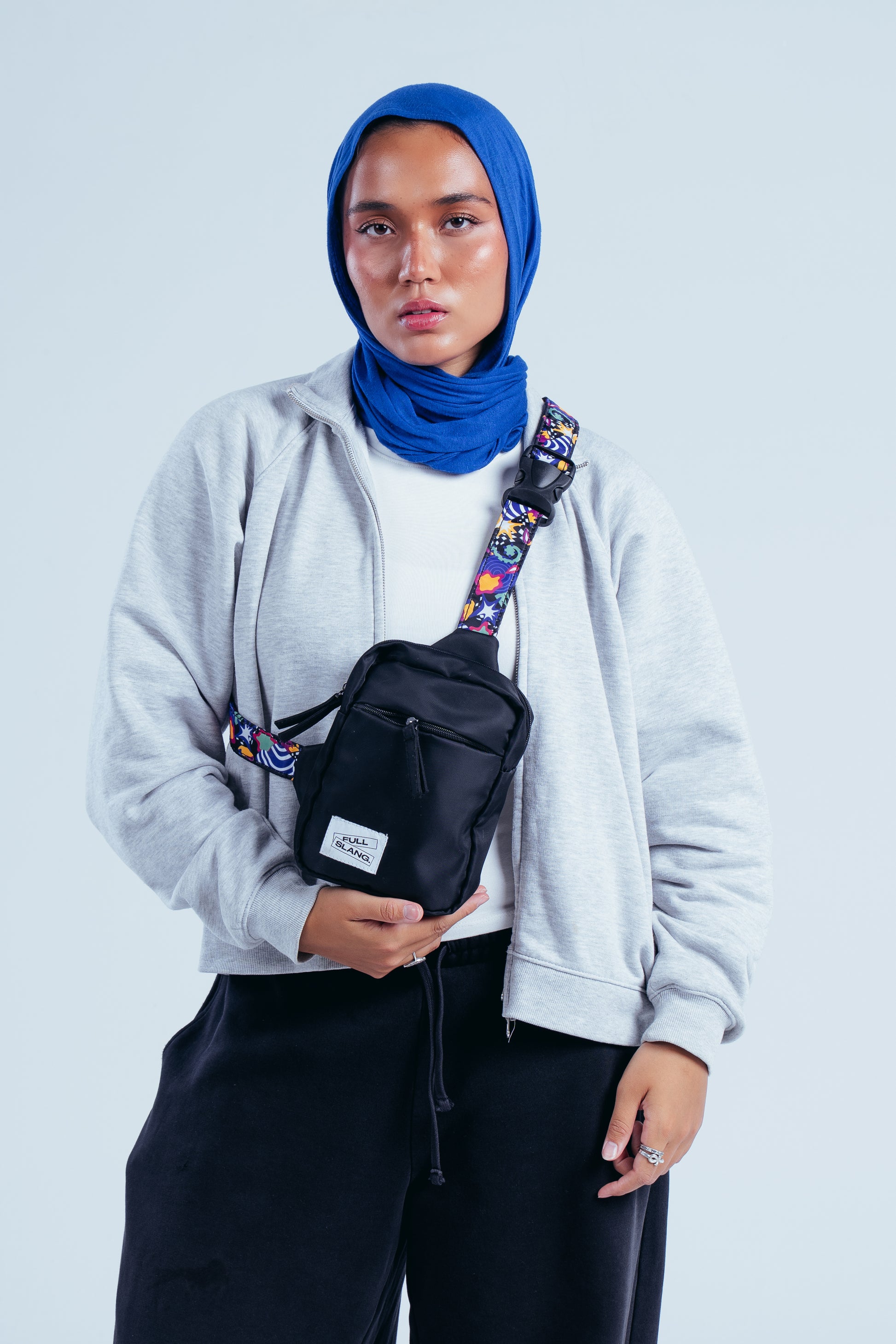 Dark Clash Crossbag