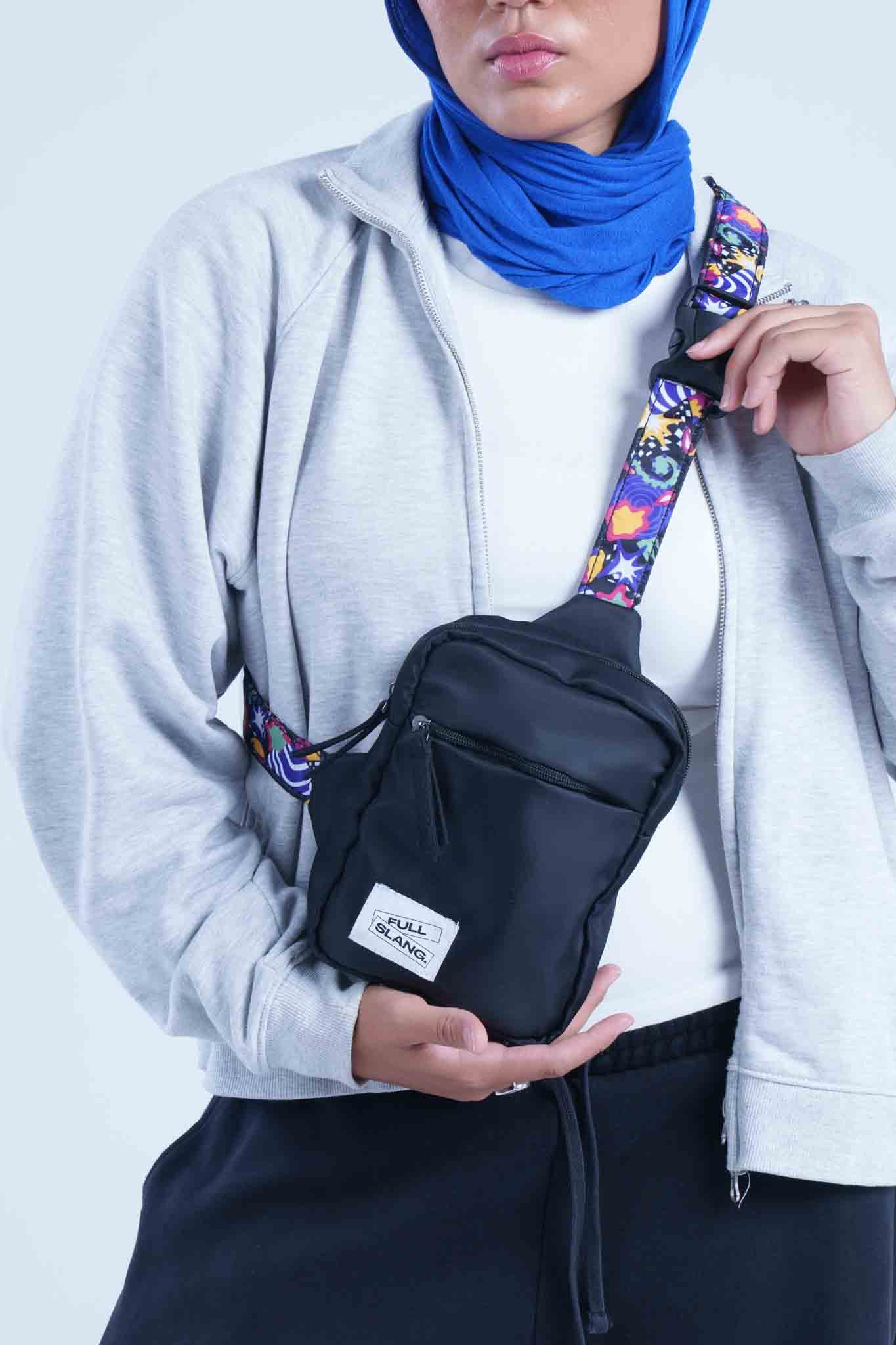 Dark Clash Crossbag