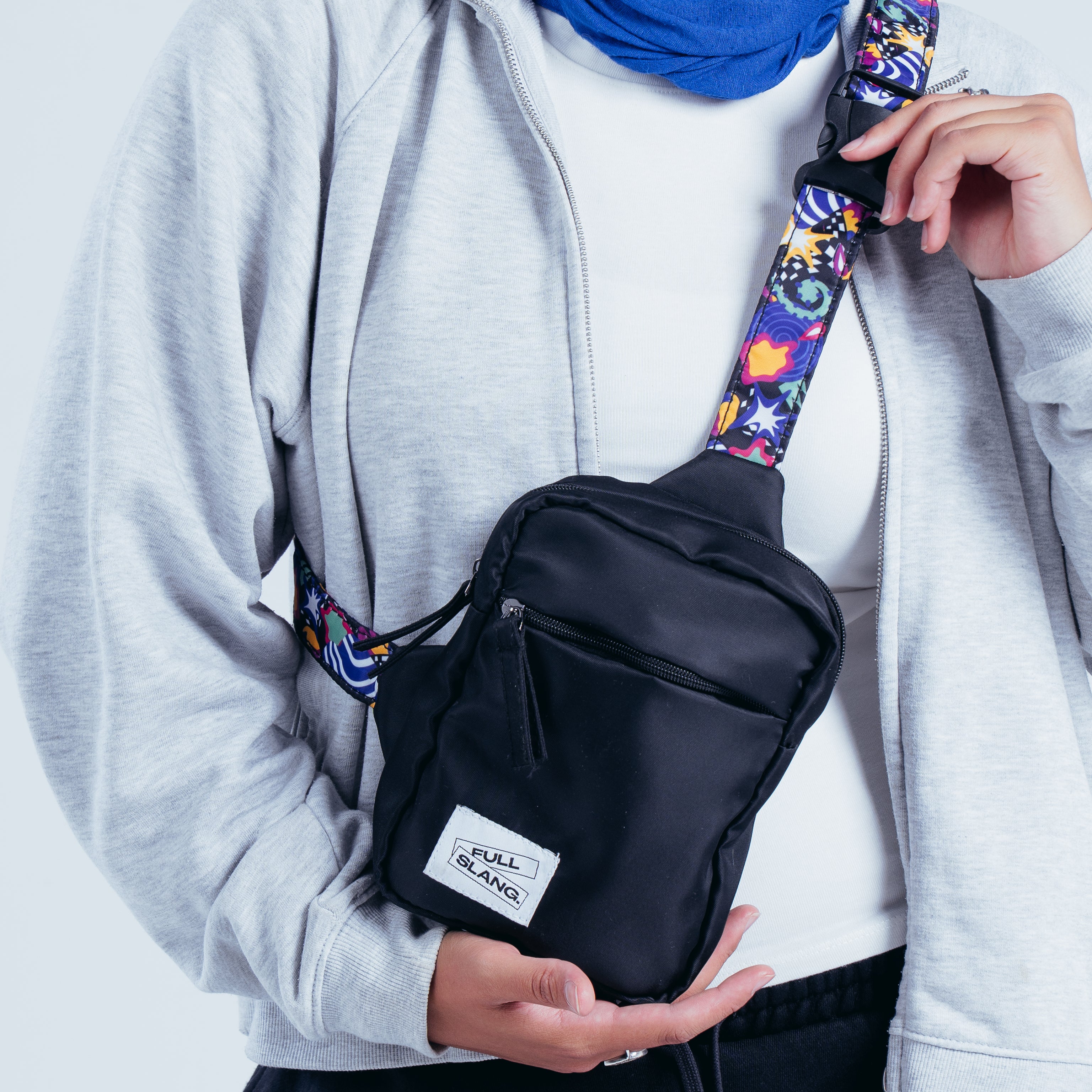 Dark Clash Crossbag