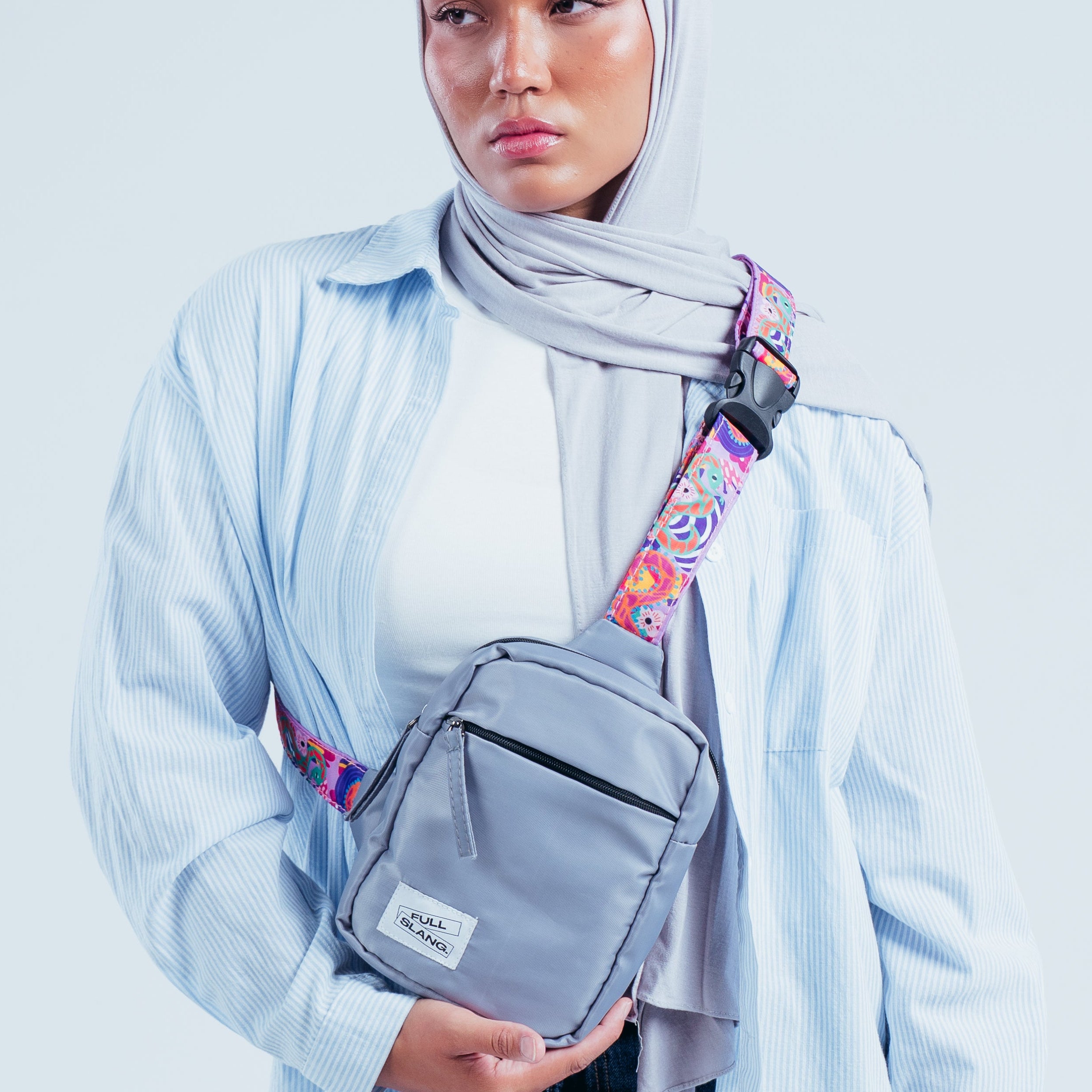 Grey Snake Crossbag