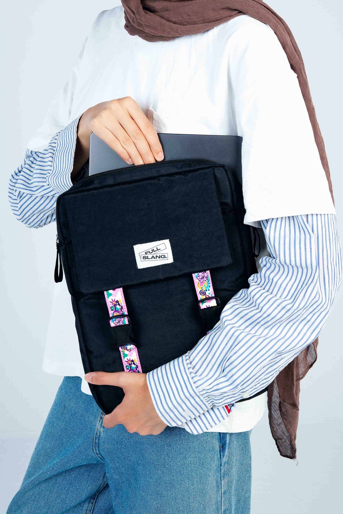 Brainrot Laptop Sleeve in Black