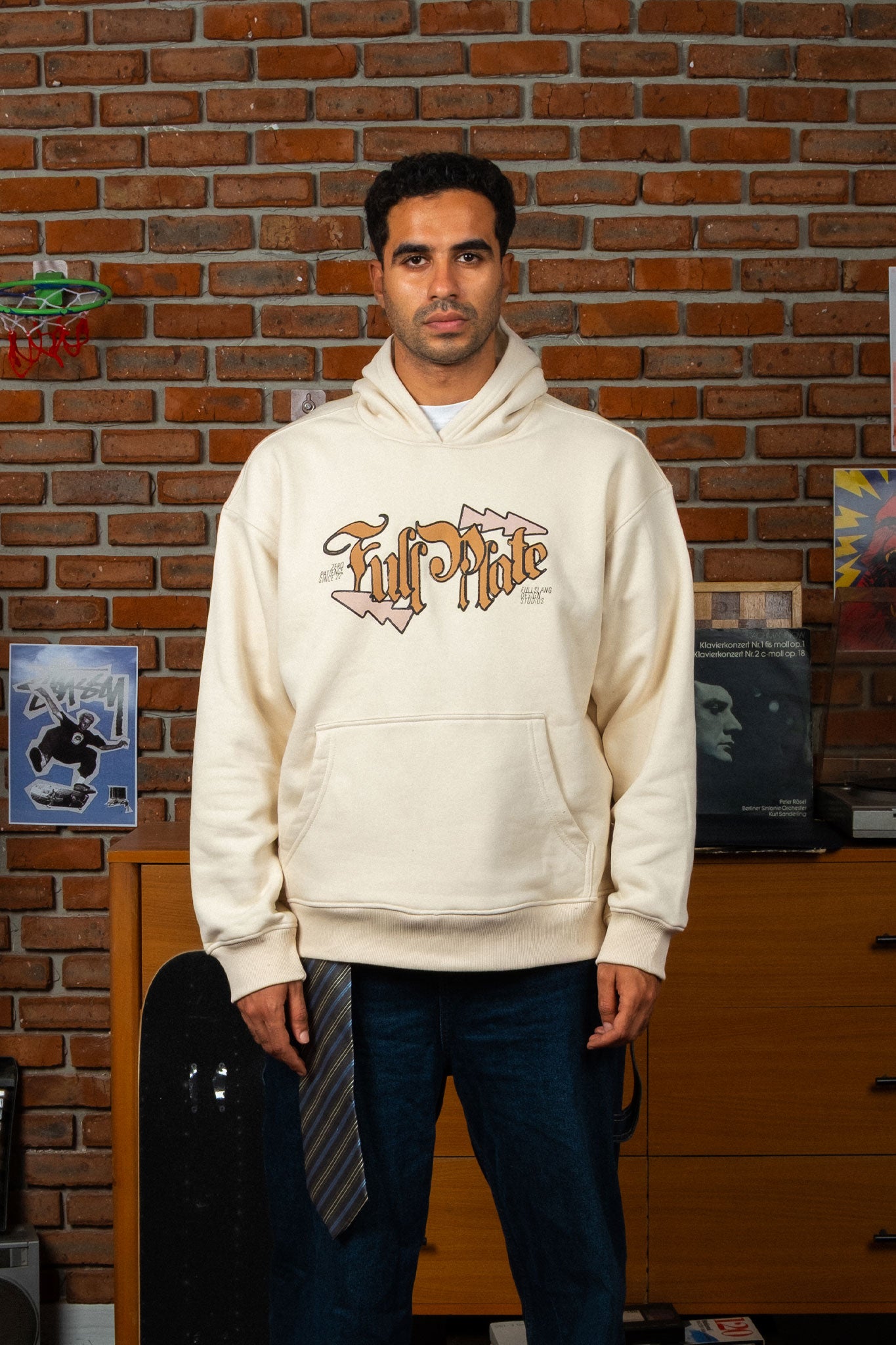 Full Plate Hoodie In Beige