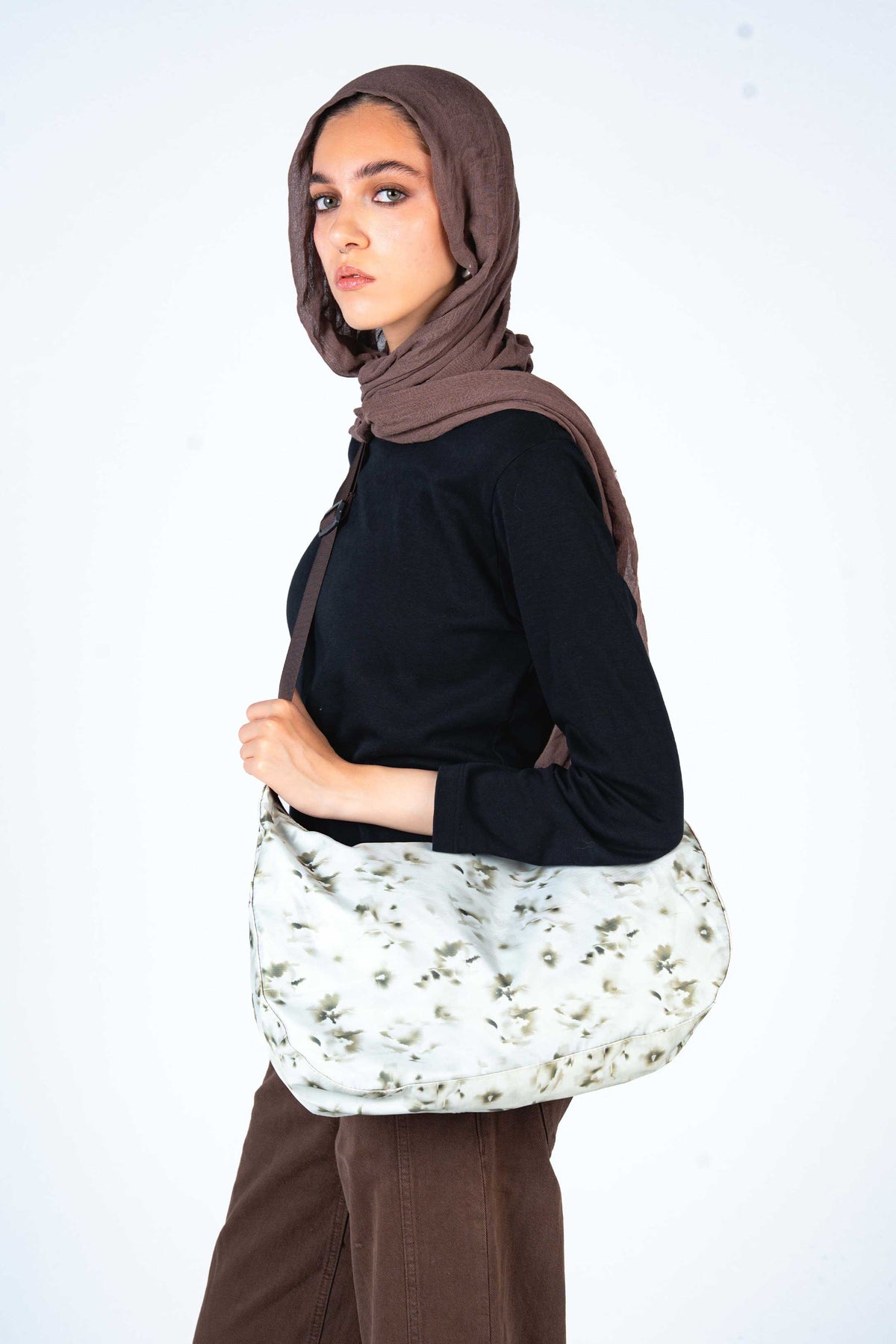 Wilt Crescent Bag
